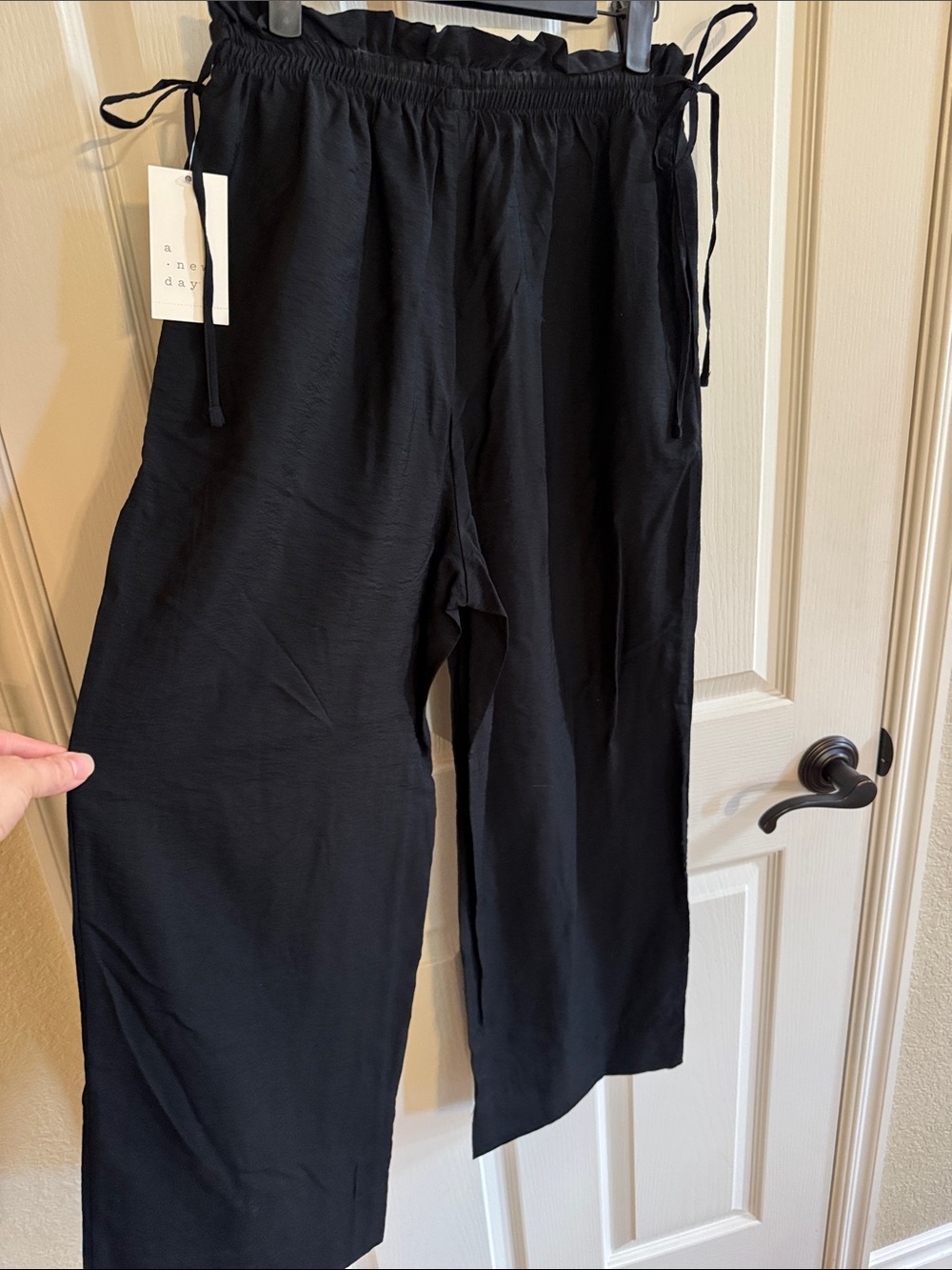 NWT A New Day flowy pants. Black color size small.